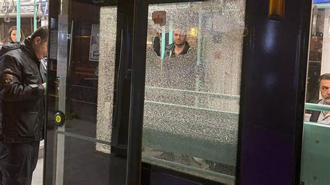 İstanbul’da tramvaya taşlı saldırı